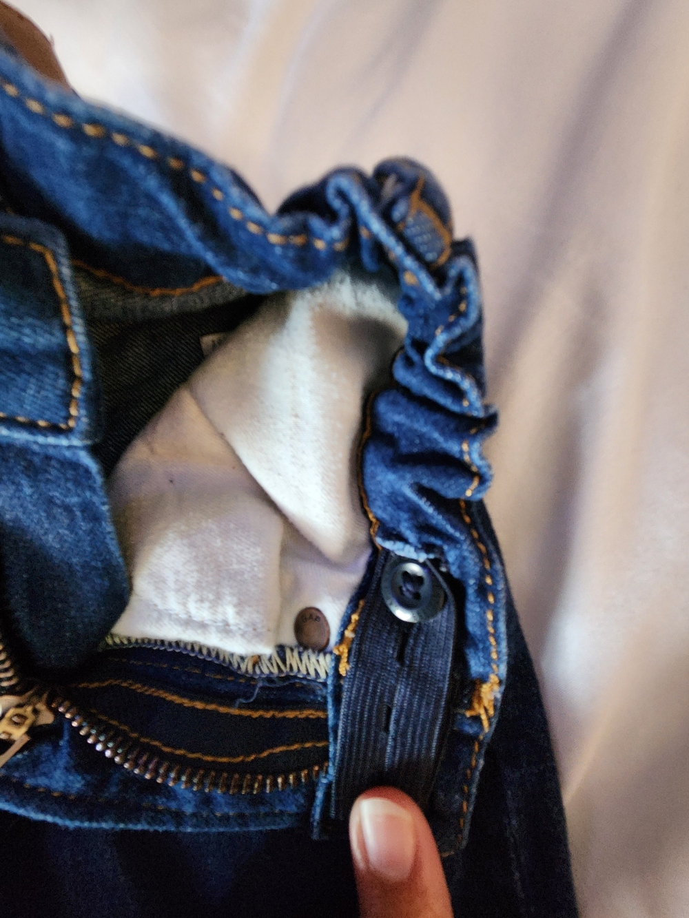 Gapkids Classic Dark Blue Boys Straight Jeans - Size 6reg - Picture 9 of 15